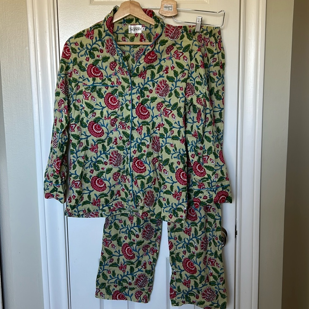 Signals Blockprint Pajama Set
